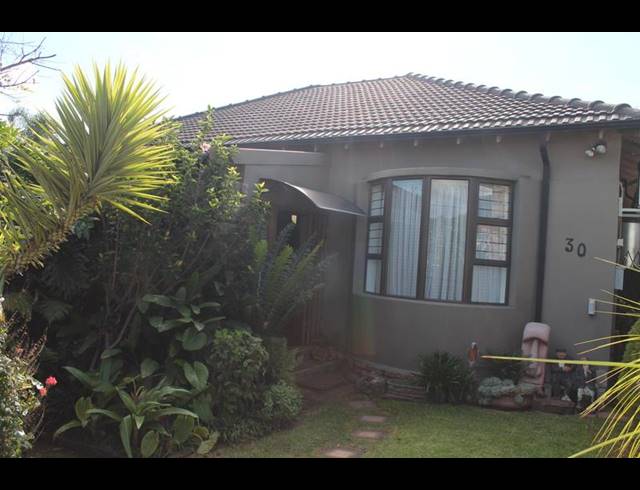 3 BEDROOM HOUSE FOR SALE IN KENSINGTON